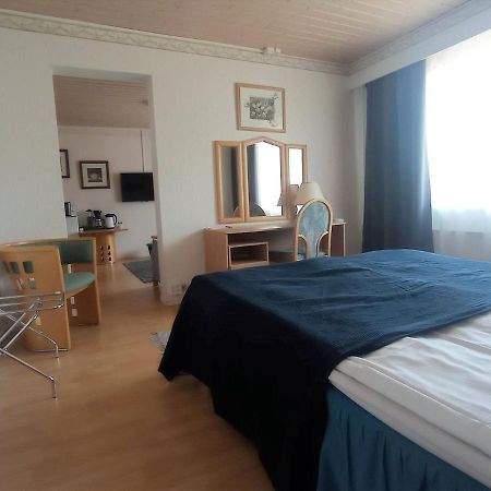 Hotelli Hiittenharju Harjavalta Exteriér fotografie